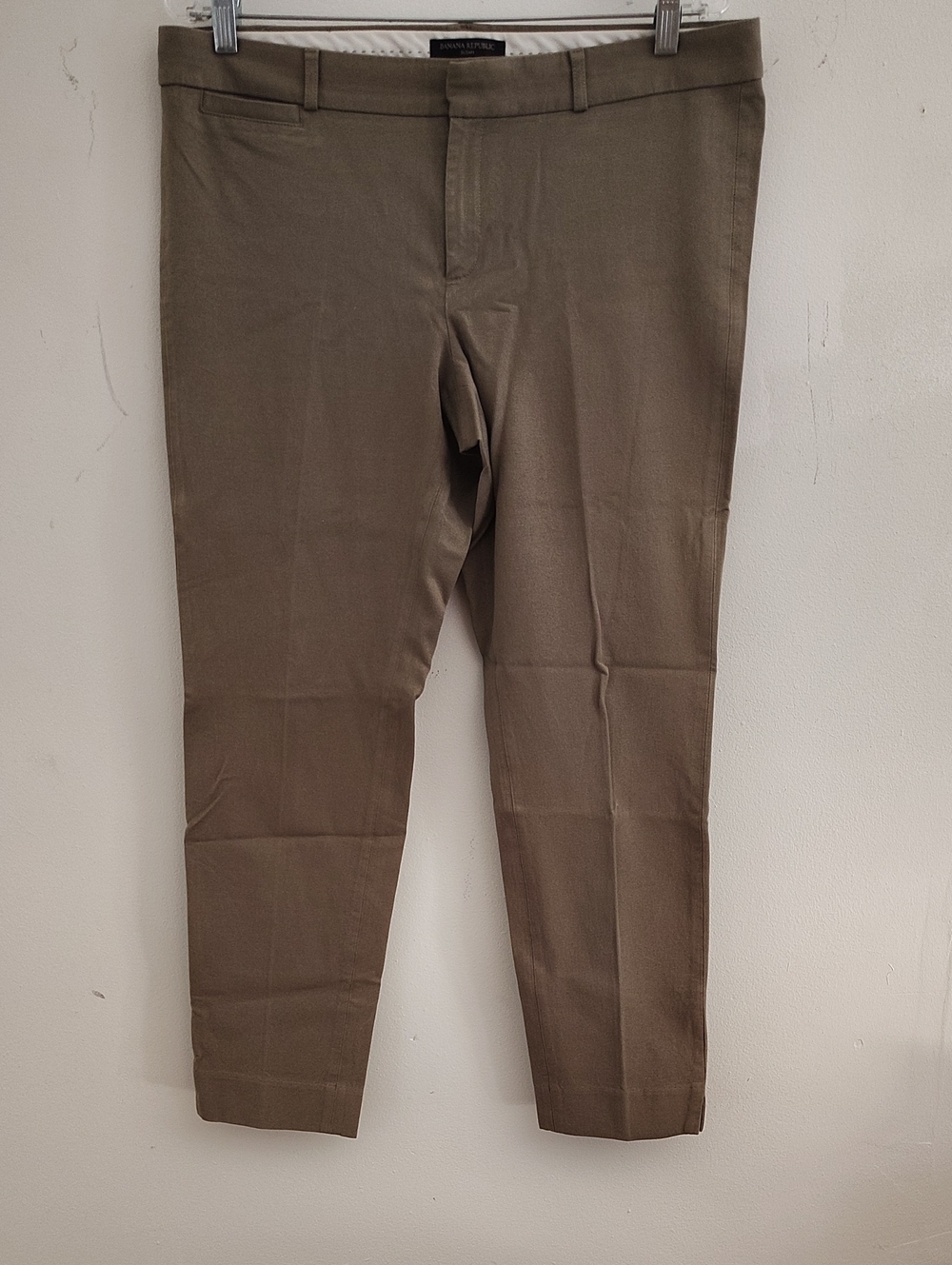 Banana Republic Olive Cropped Dress Pants